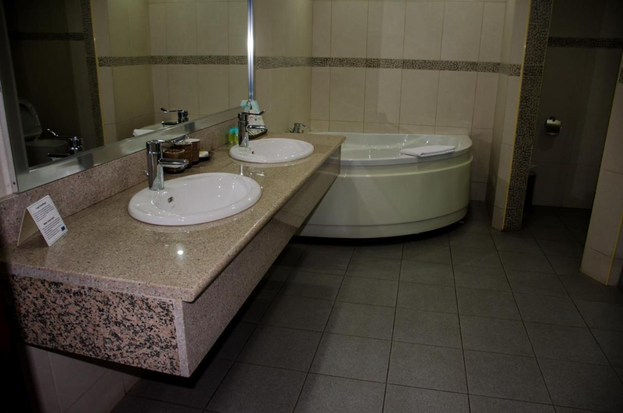 Hotel Milenio Nampula Extérieur photo